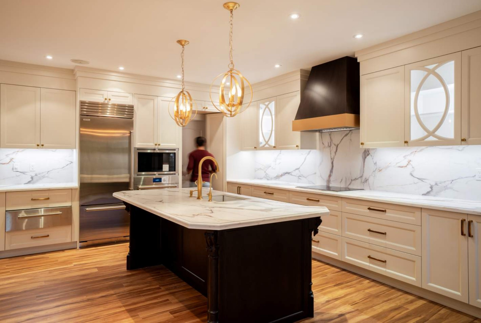 Kitchen Remodel, Mississauga Road — residential interior project in Mississauga, ON